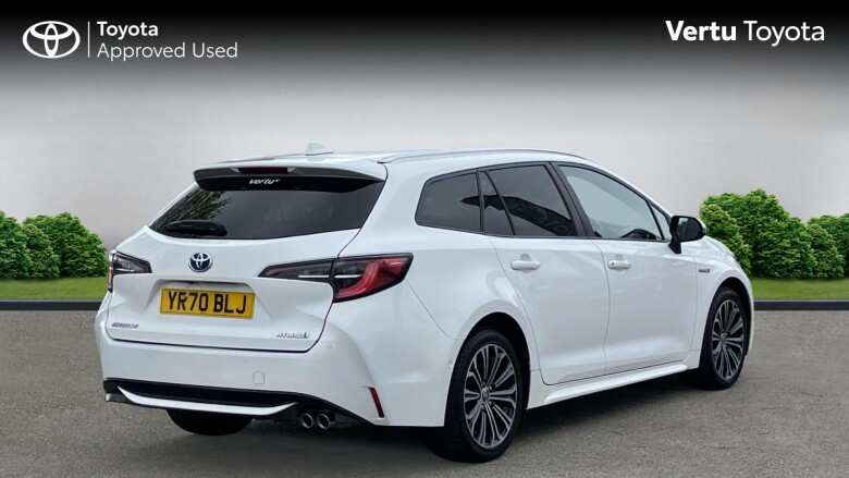 Toyota Corolla 2.0 VVT-i Hybrid Design 5dr CVT Hybrid Estate